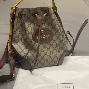 Gucci Neo Vintage GG Supreme Backpack